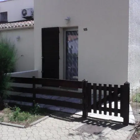Holiday home Naturiste 